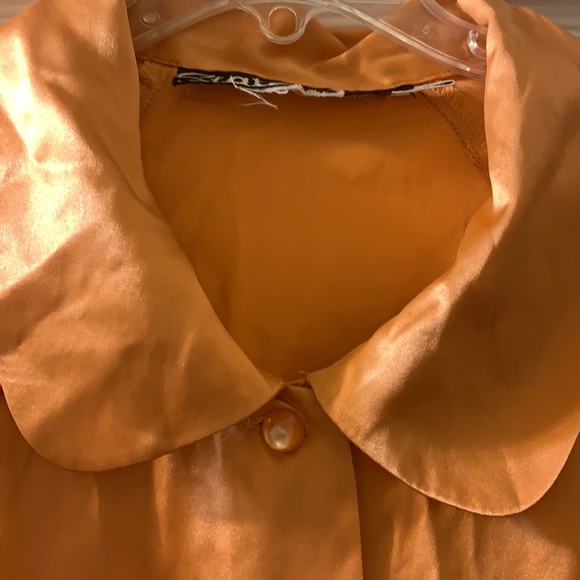 STATE OF MIND TANGERINE ORANGE SILK BLOUSE NEW SIZE SMALL - Picture 3 of 12